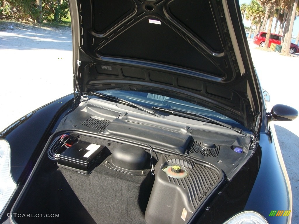 2003 Porsche 911 Carrera 4S Coupe Trunk Photo #123761936