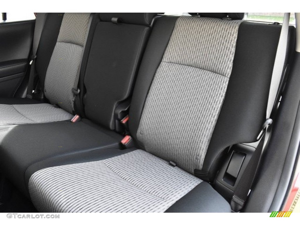 2018 4Runner SR5 4x4 - Barcelona Red Metallic / Black photo #7