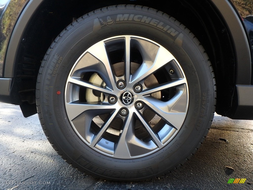 2018 RAV4 XLE AWD Hybrid - Black / Ash photo #5