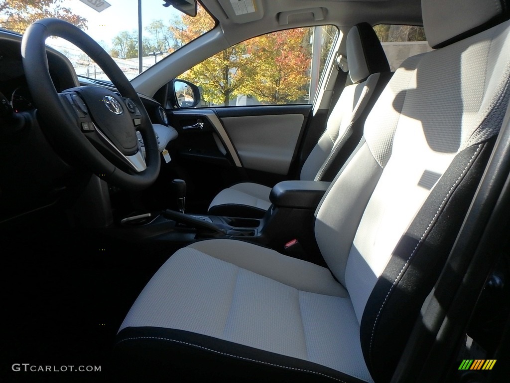 2018 RAV4 XLE AWD Hybrid - Black / Ash photo #6