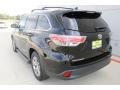 Attitude Black Metallic - Highlander XLE Photo No. 6