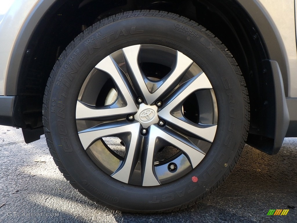 2018 RAV4 LE AWD - Silver Sky Metallic / Black photo #5
