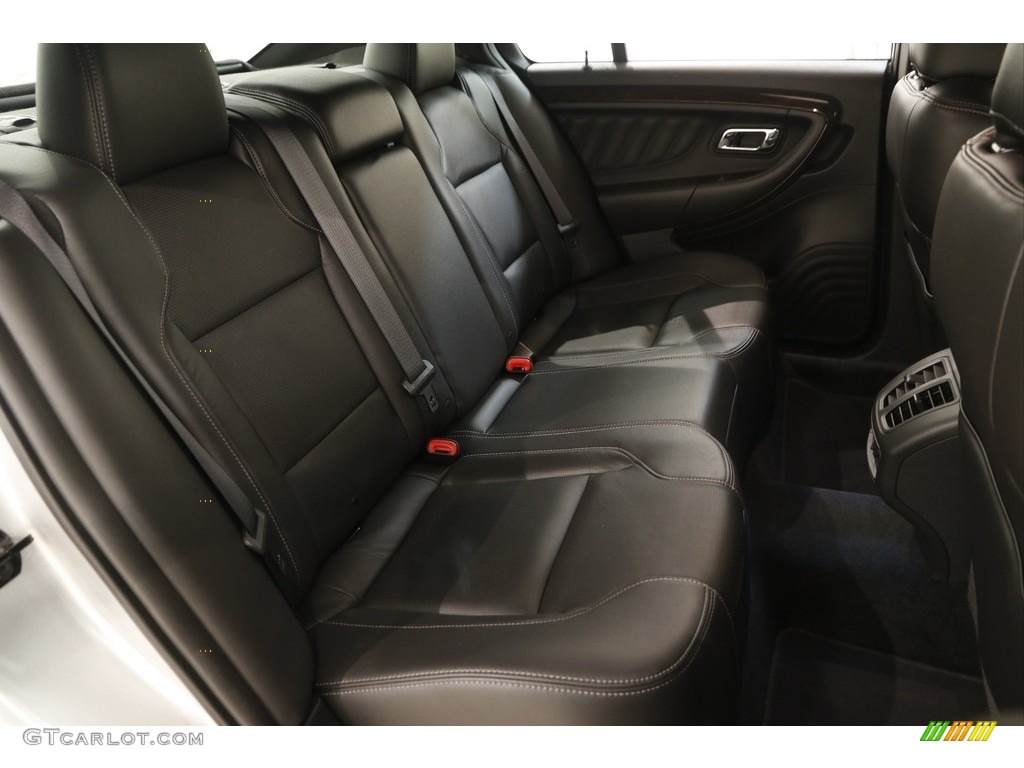 2017 Ford Taurus Limited Rear Seat Photo #123771880
