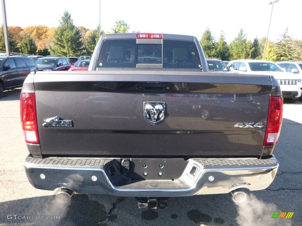2017 1500 Big Horn Crew Cab 4x4 - Granite Crystal Metallic / Black/Diesel Gray photo #4