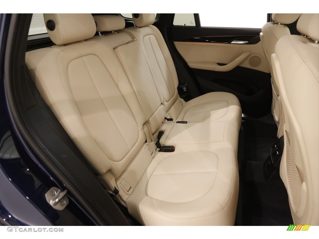 2017 X1 xDrive28i - Mediterranean Blue Metallic / Canberra Beige photo #17