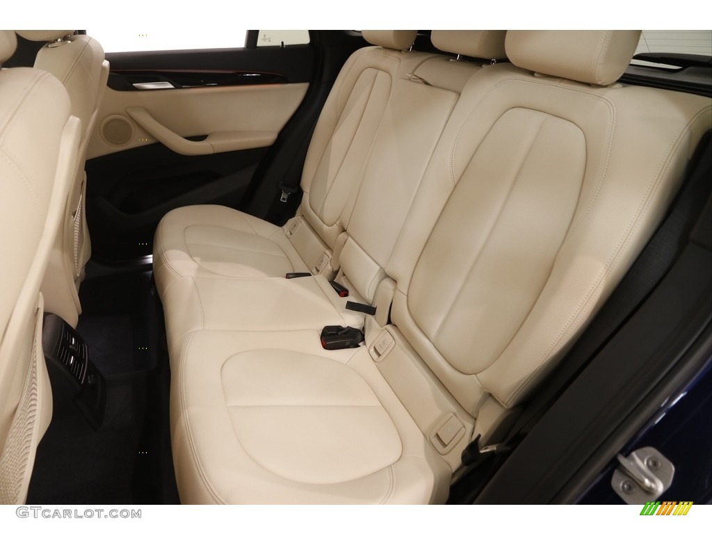 2017 X1 xDrive28i - Mediterranean Blue Metallic / Canberra Beige photo #18