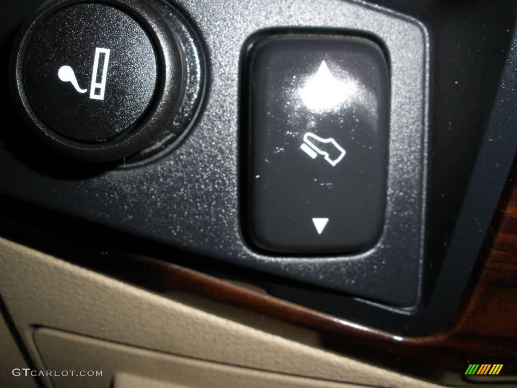 2008 F450 Super Duty Lariat Crew Cab 4x4 Dually - Black / Tan photo #24