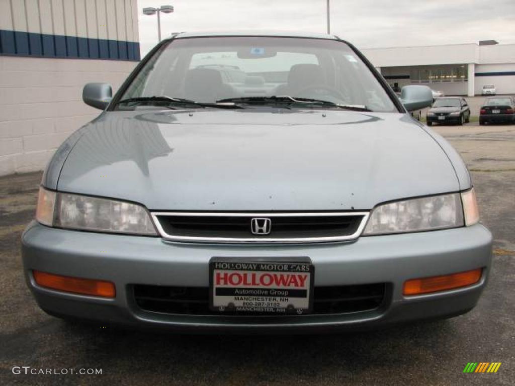 1996 Accord LX Sedan - Sage Green Metallic / Gray photo #2