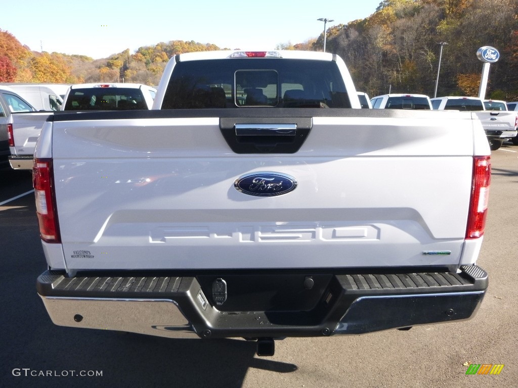 2018 F150 XLT SuperCrew 4x4 - Oxford White / Earth Gray photo #6