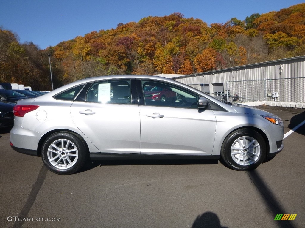 2018 Focus SE Sedan - Ingot Silver / Charcoal Black photo #1