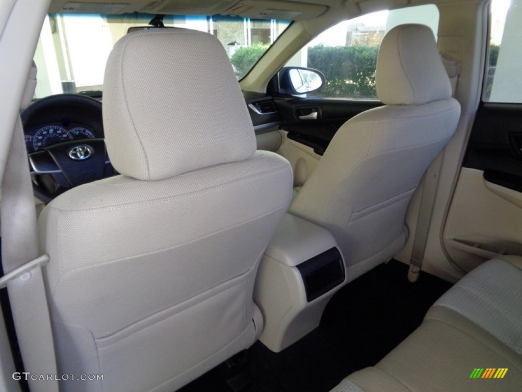 2012 Camry L - Cypress Green Pearl / Ivory photo #16
