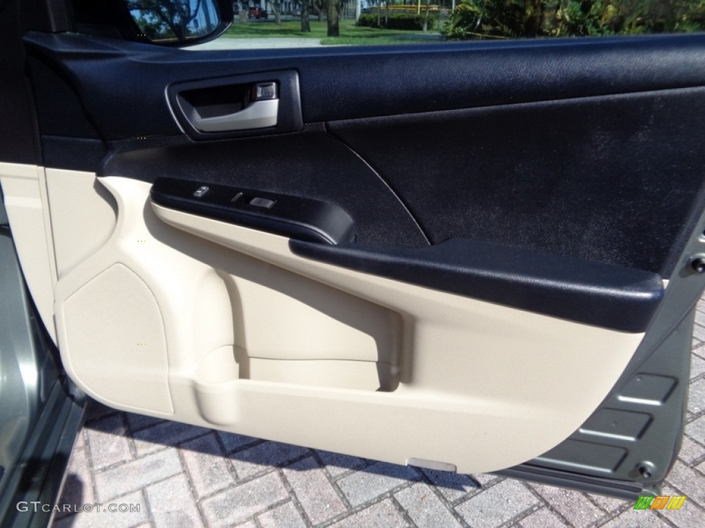 2012 Camry L - Cypress Green Pearl / Ivory photo #37
