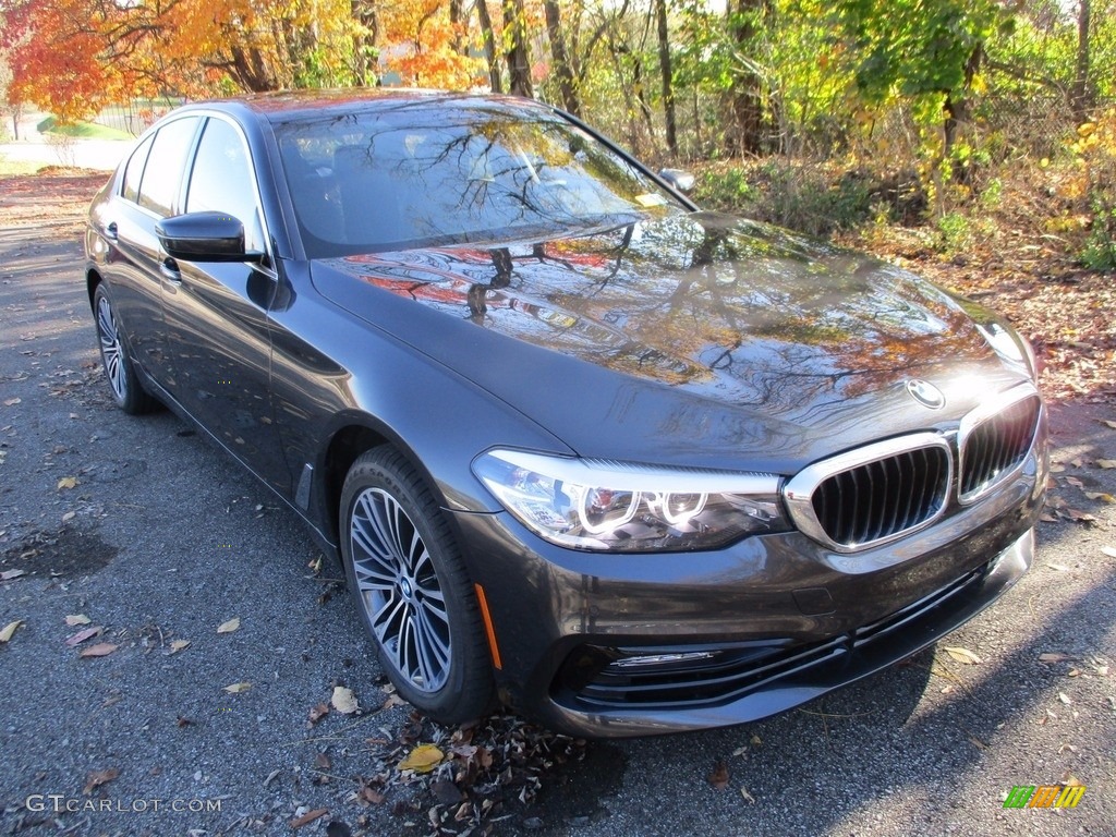 2018 5 Series 530i xDrive Sedan - Dark Graphite Metallic / Black photo #6