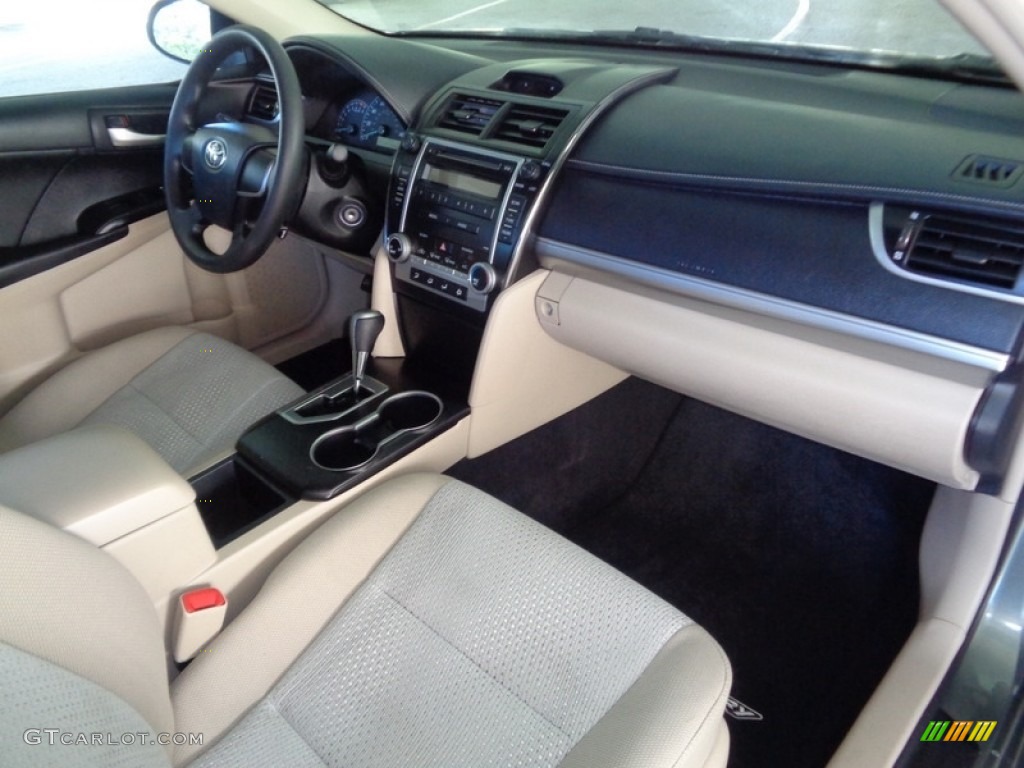 2012 Camry L - Cypress Green Pearl / Ivory photo #49