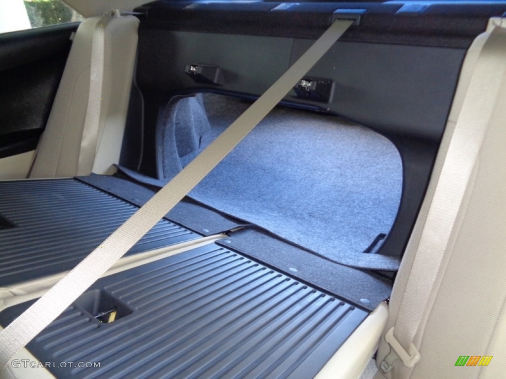 2012 Camry L - Cypress Green Pearl / Ivory photo #52