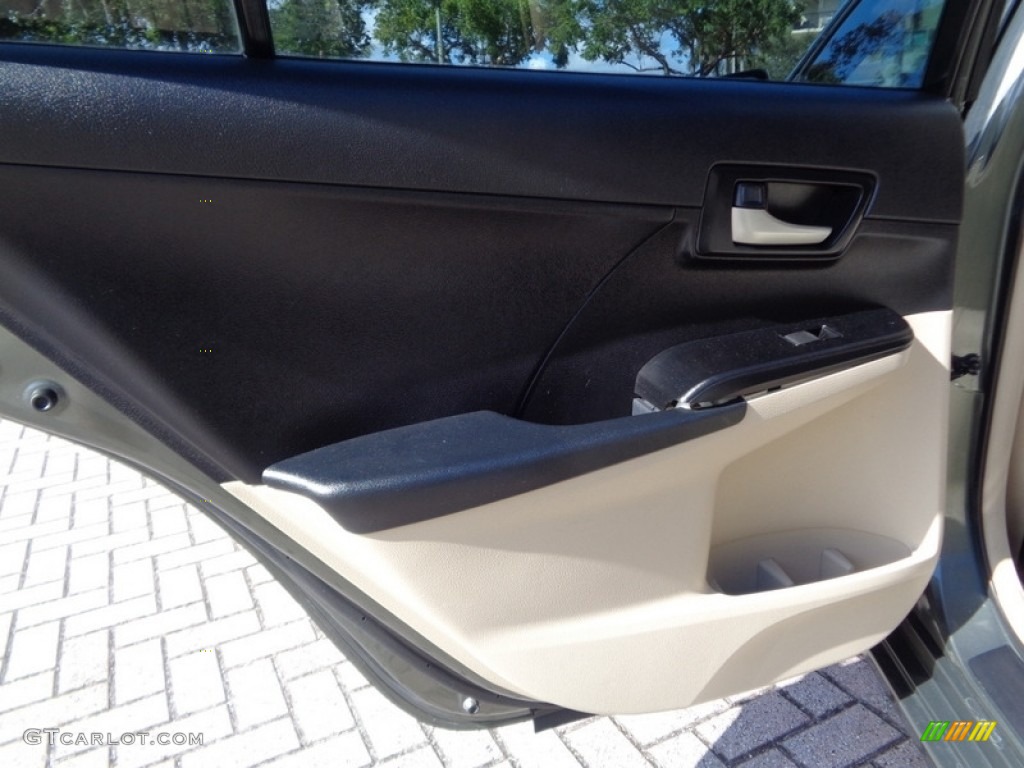 2012 Camry L - Cypress Green Pearl / Ivory photo #62