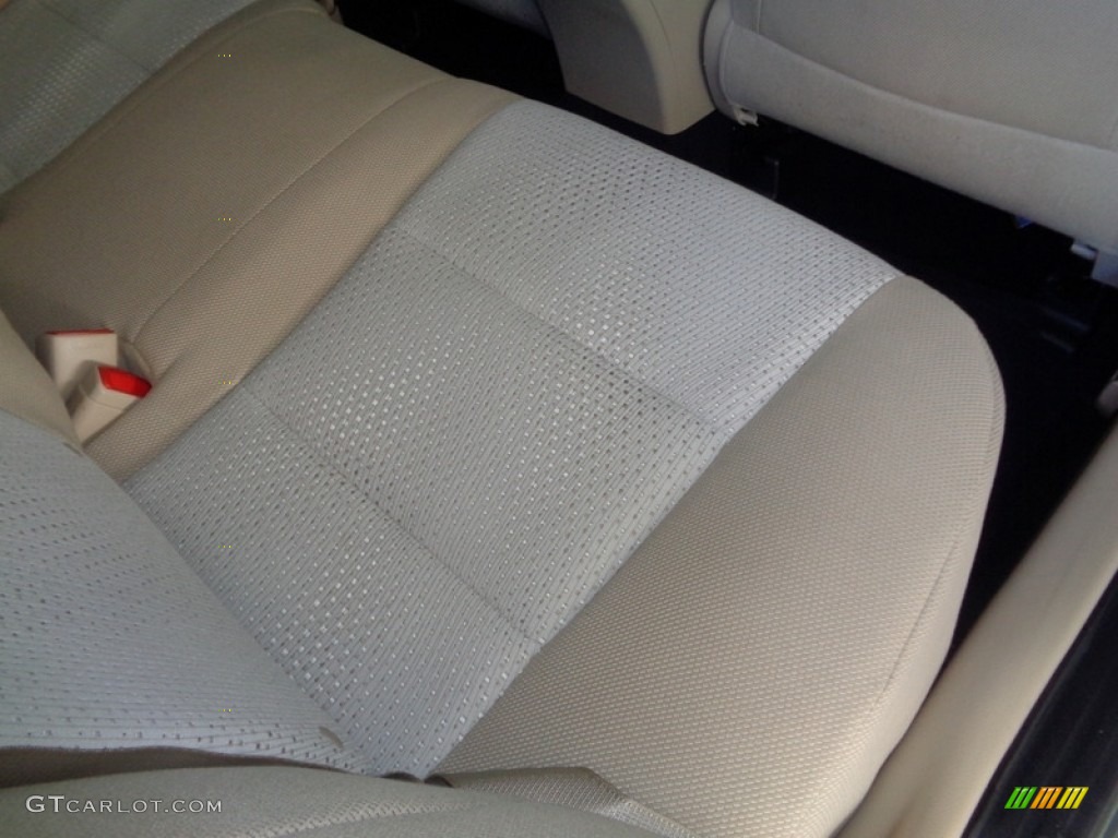 2012 Camry L - Cypress Green Pearl / Ivory photo #67