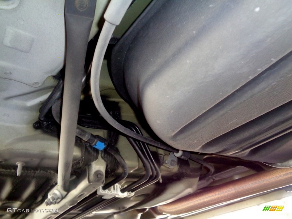2012 Camry L - Cypress Green Pearl / Ivory photo #88