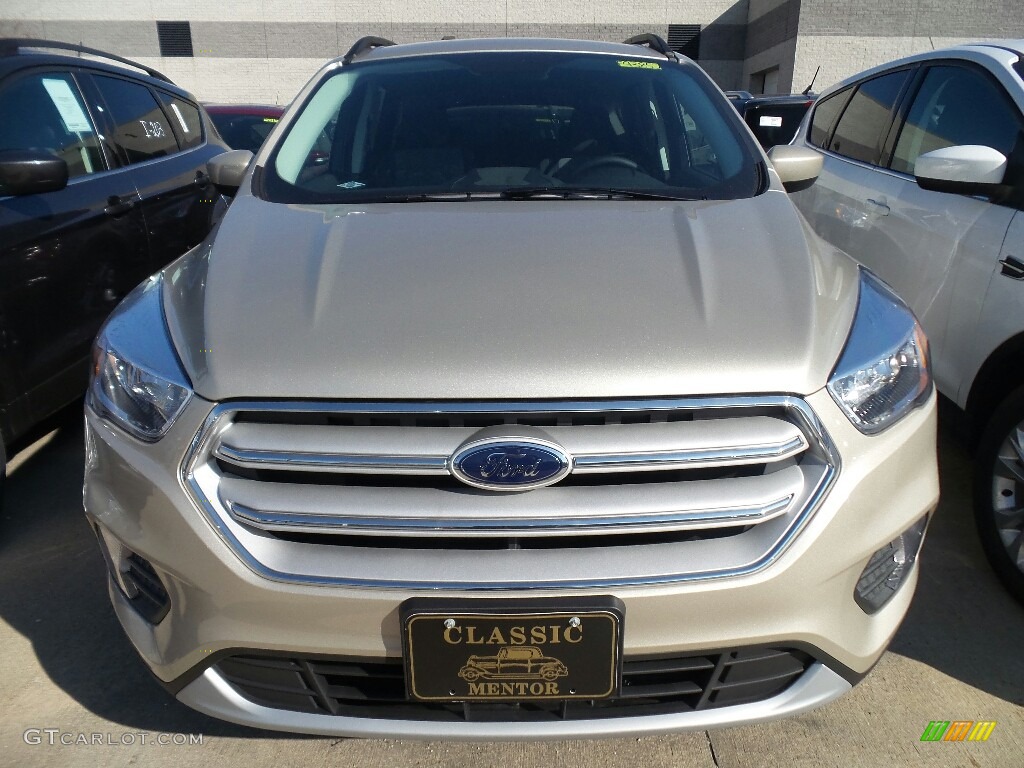 2018 Escape SE 4WD - White Gold / Charcoal Black photo #2