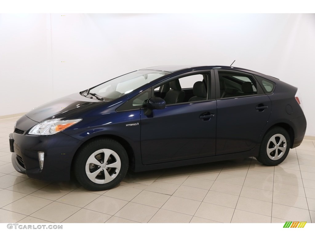 2015 Prius Two Hybrid - Nautical Blue Metallic / Dark Gray photo #3