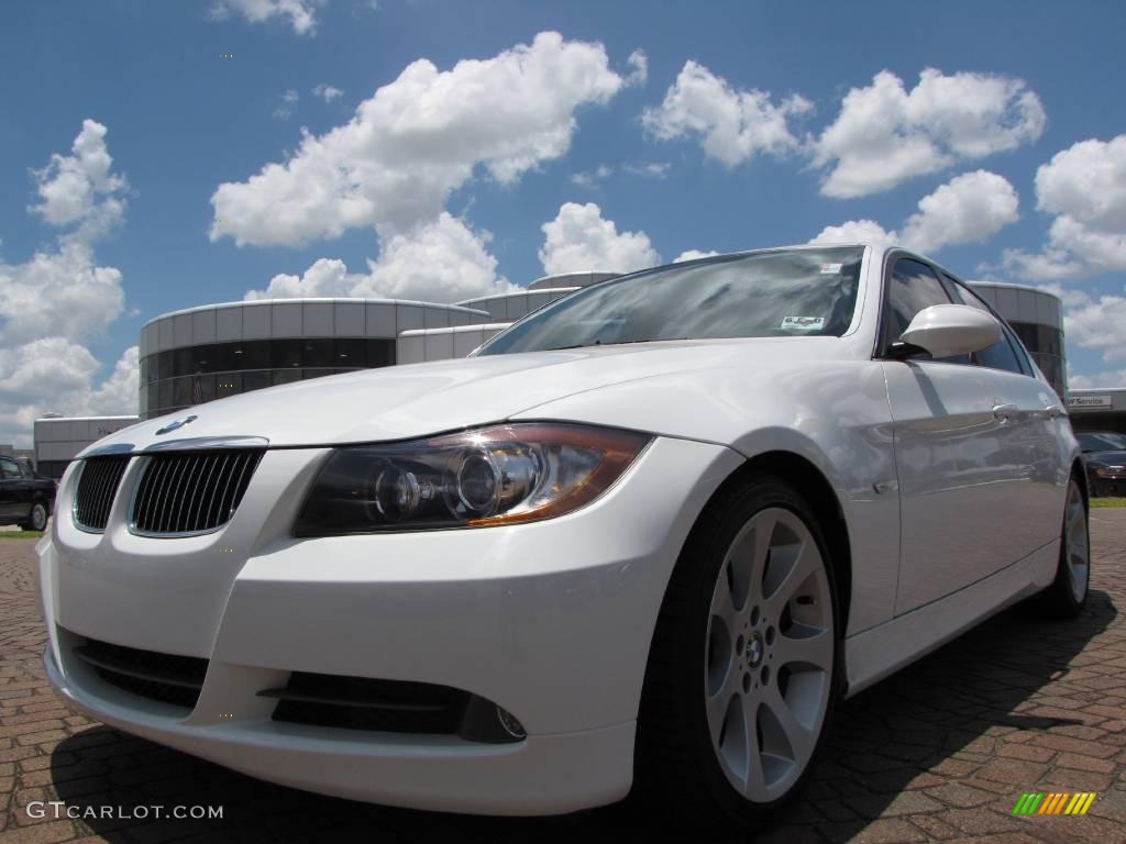 2006 3 Series 330i Sedan - Alpine White / Beige photo #9