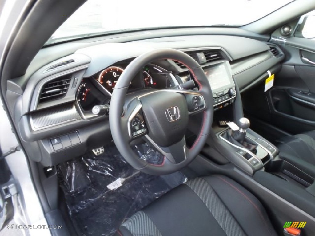 Black Interior 2018 Honda Civic Si Sedan Photo #123799245