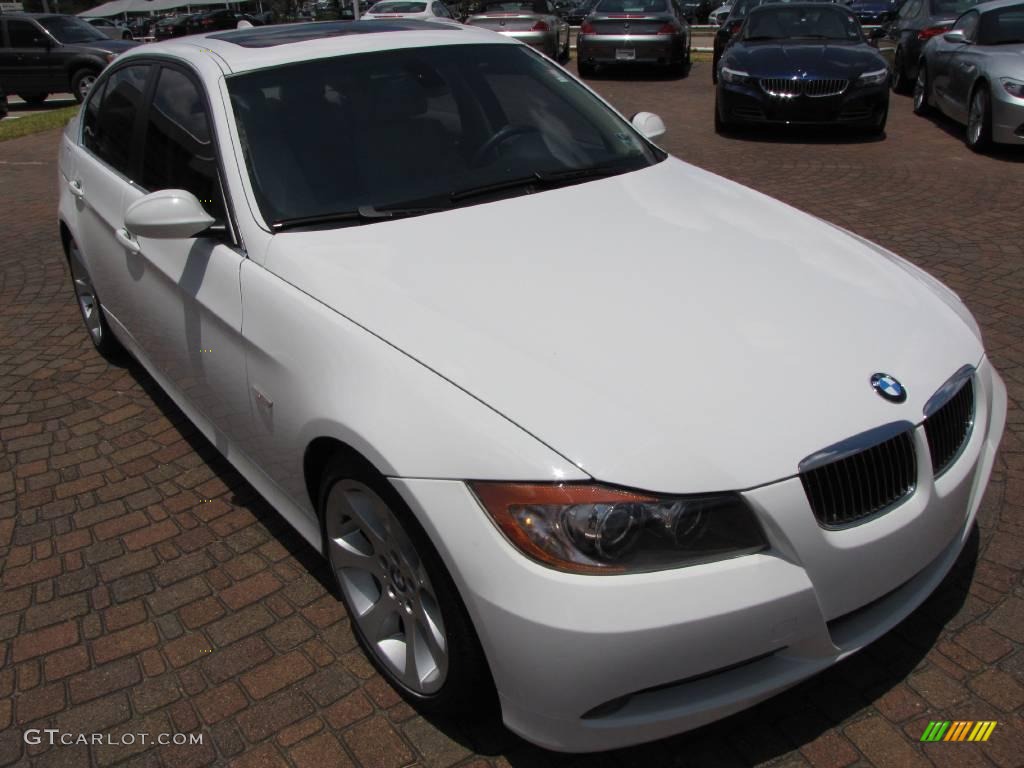 2006 3 Series 330i Sedan - Alpine White / Beige photo #15