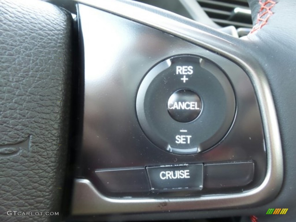 2018 Honda Civic Si Sedan Controls Photo #123799518