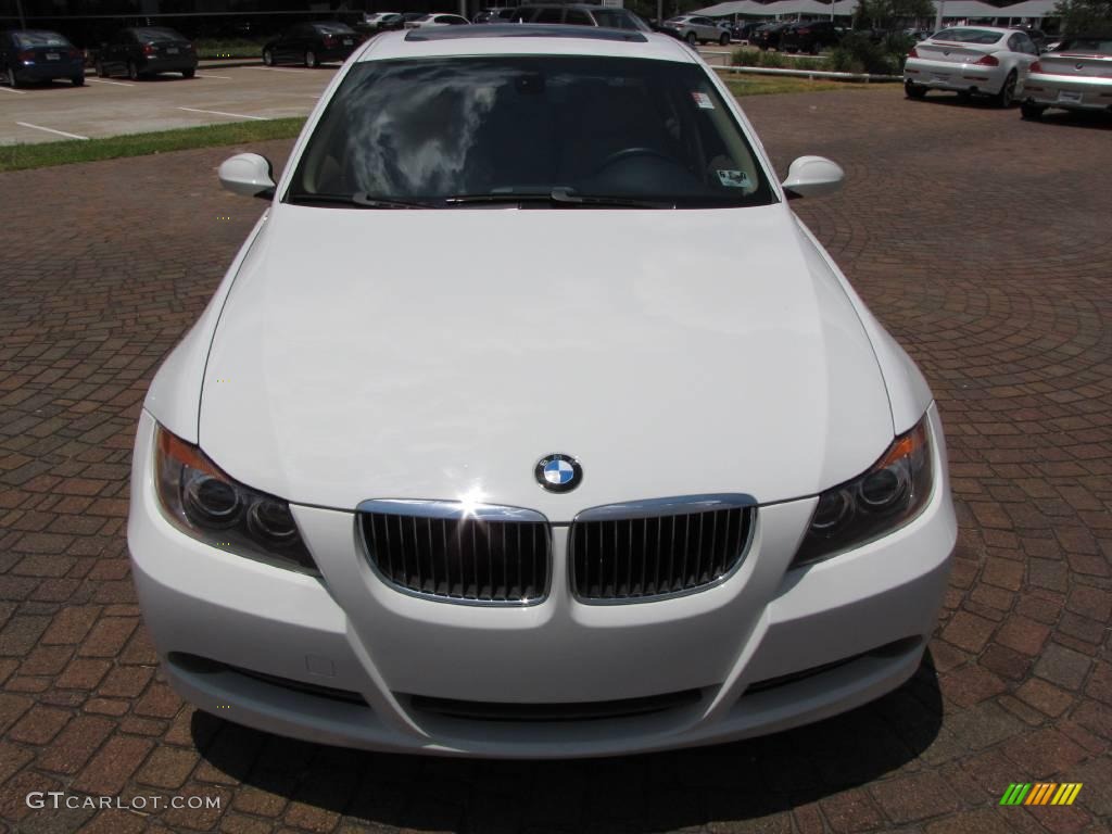 2006 3 Series 330i Sedan - Alpine White / Beige photo #16