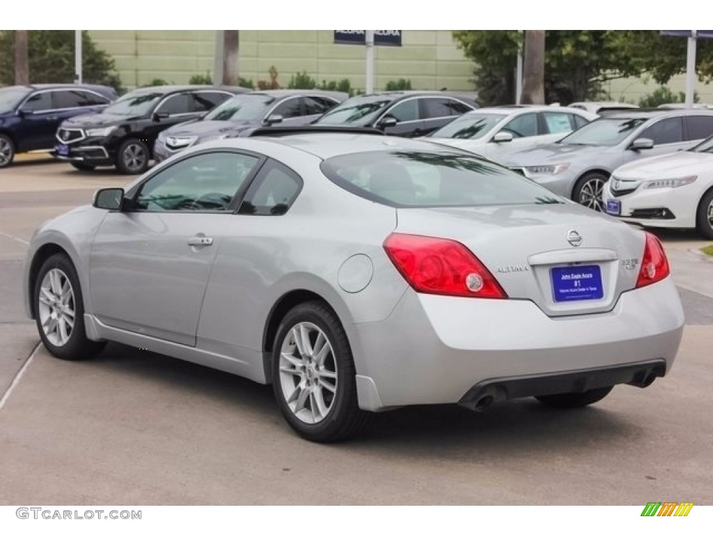 2008 Altima 3.5 SE Coupe - Radiant Silver Metallic / Charcoal photo #5