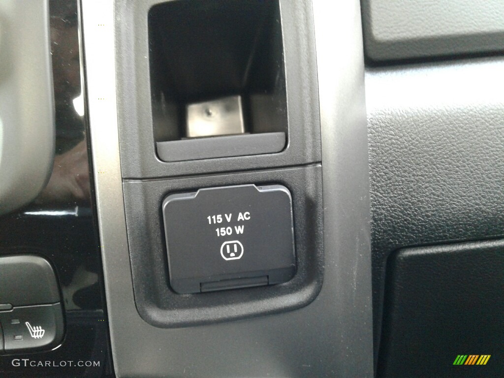 2018 1500 Sport Regular Cab - Bright White / Black photo #27