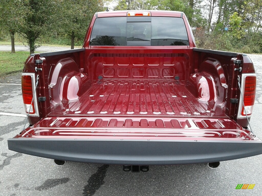 2018 1500 Laramie Quad Cab 4x4 - Delmonico Red Pearl / Black photo #11