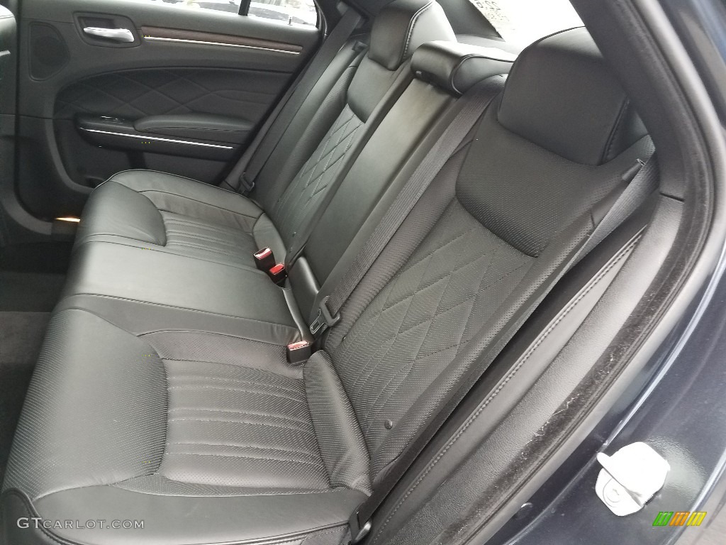 2017 Chrysler 300 C Platinum AWD Rear Seat Photos