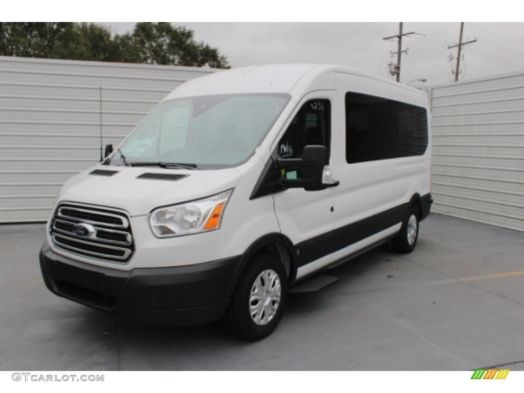 2018 Ford Transit Passenger Wagon XL 350 MR Long Exterior Photos