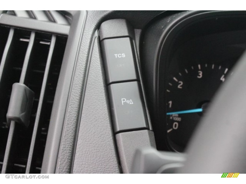 2018 Ford Transit Passenger Wagon XL 350 MR Long Controls Photos