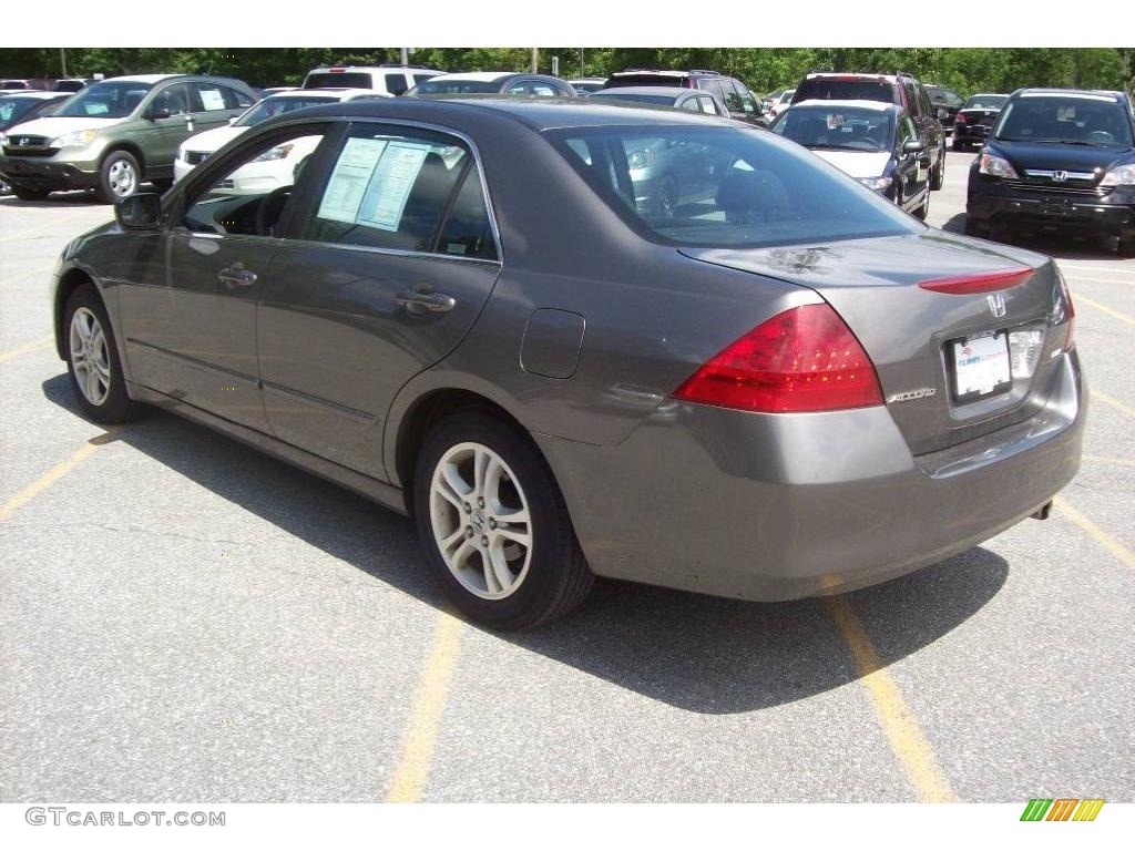 2006 Accord EX Sedan - Carbon Bronze Pearl / Black photo #2