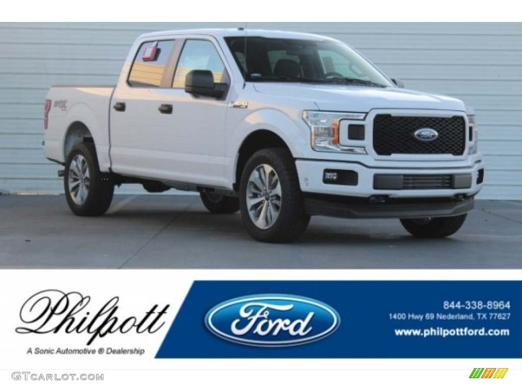 2018 F150 XL SuperCrew 4x4 - Oxford White / Earth Gray photo #1