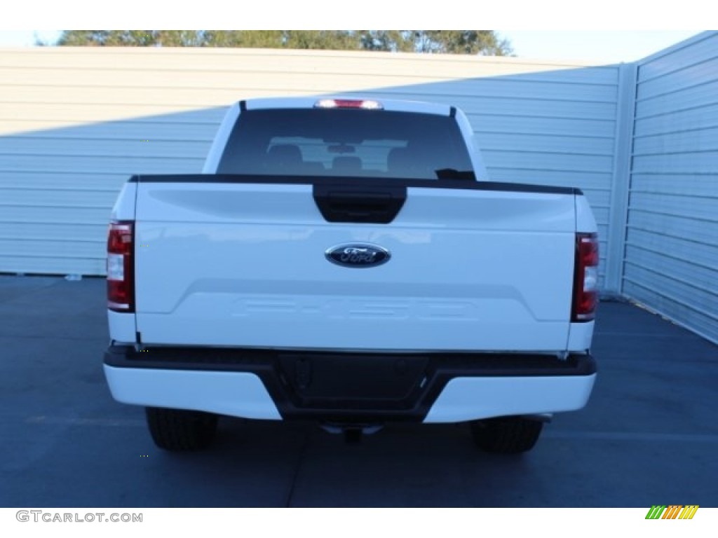 2018 F150 XL SuperCrew 4x4 - Oxford White / Earth Gray photo #7