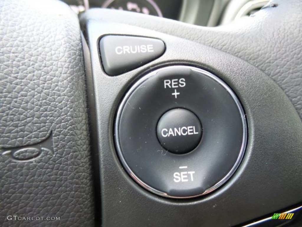 2018 Honda HR-V EX-L AWD Controls Photo #123818283