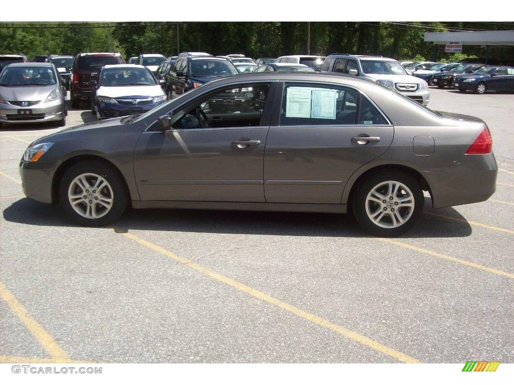 2006 Accord EX Sedan - Carbon Bronze Pearl / Black photo #19