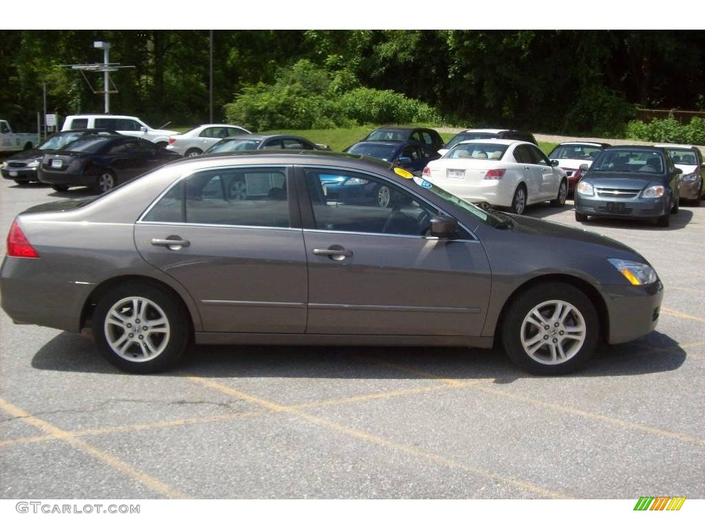 2006 Accord EX Sedan - Carbon Bronze Pearl / Black photo #20