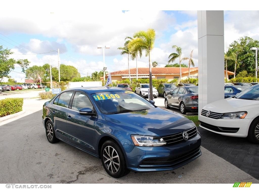 2017 Jetta SE - Silk Blue Metallic / Titan Black photo #1