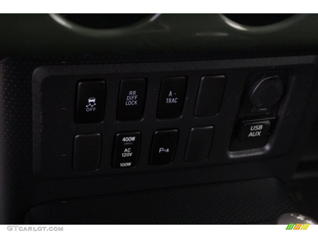 2013 FJ Cruiser 4WD - Army Green / Dark Charcoal photo #15