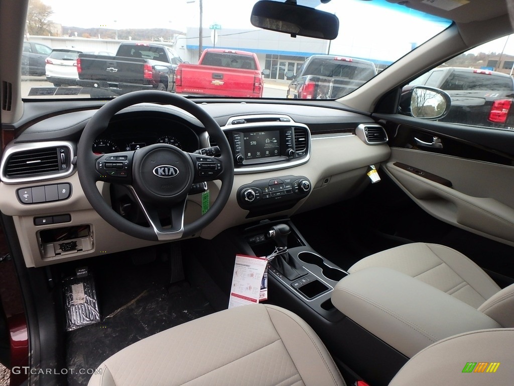 2018 Kia Sorento LX AWD Interior Color Photos