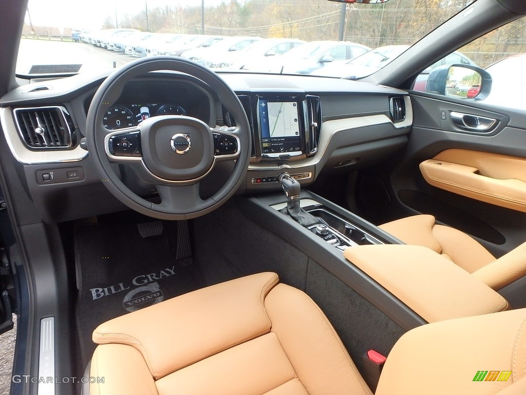 2018 XC60 T5 AWD - Denim Blue Metallic / Amber photo #9