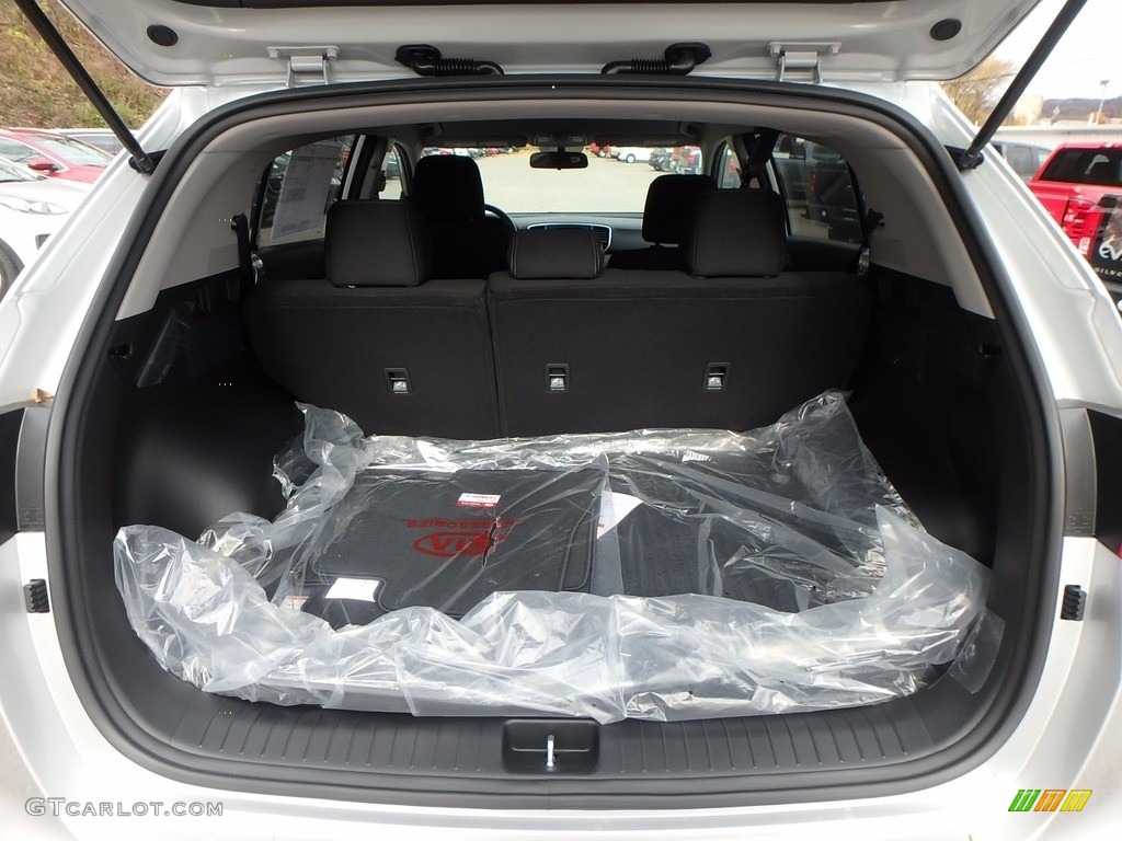 2018 Kia Sportage LX AWD Trunk Photo #123829383