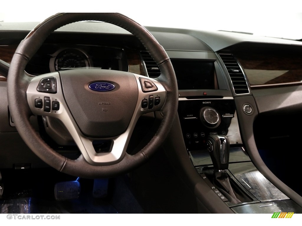 2017 Ford Taurus Limited Charcoal Black Dashboard Photo #123829743