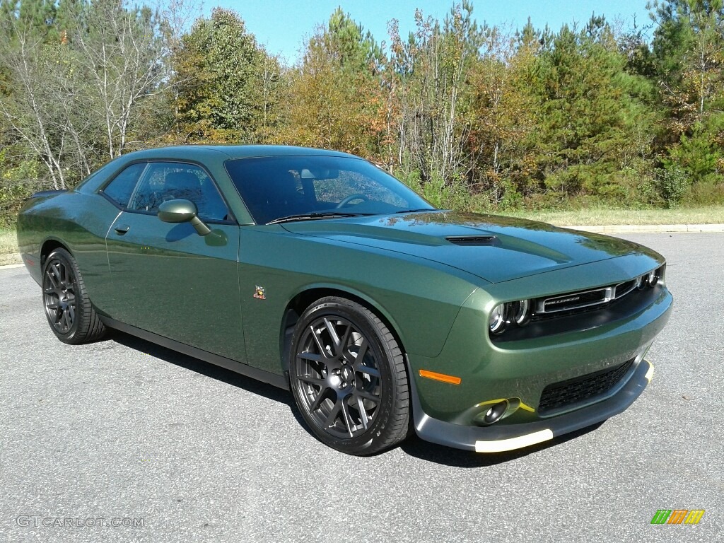 F8 Green 2018 Dodge Challenger R/T Scat Pack Exterior Photo #123836325