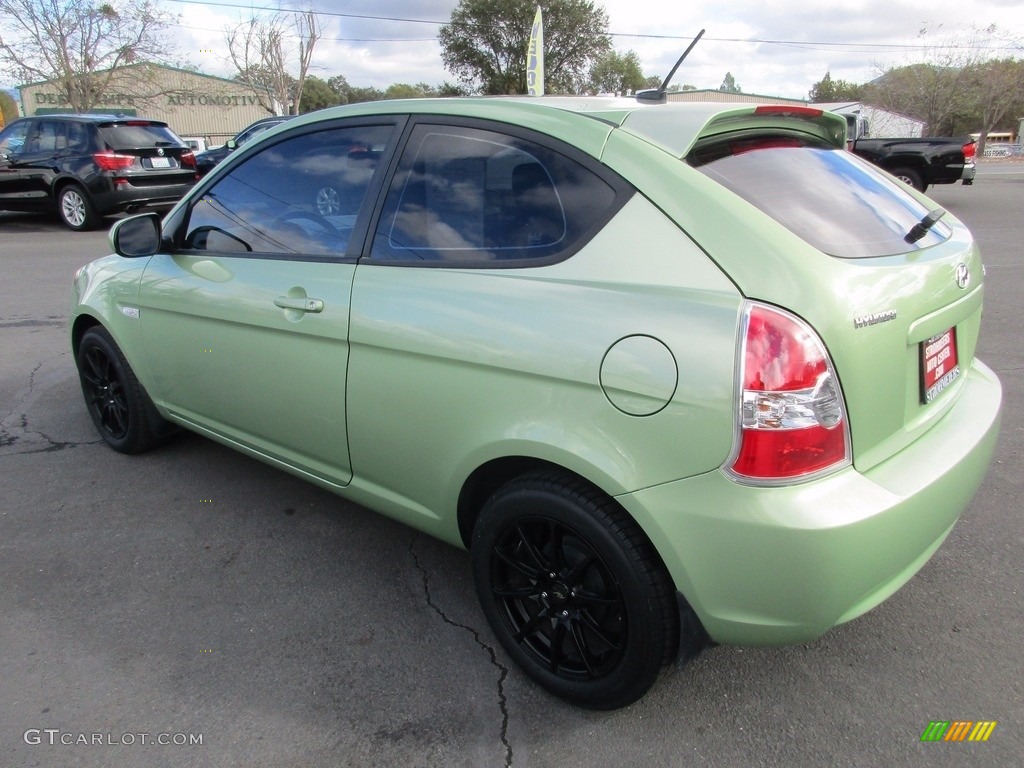 2010 Accent GS 3 Door - Apple Green / Black photo #5