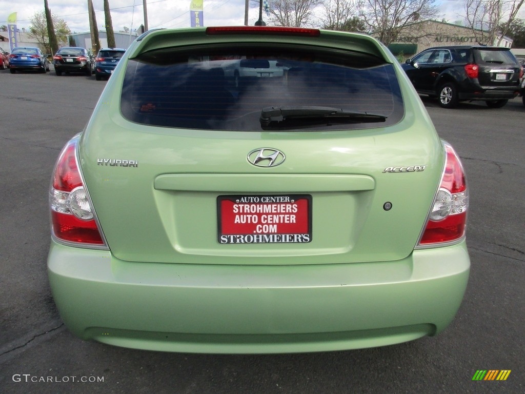 2010 Accent GS 3 Door - Apple Green / Black photo #6